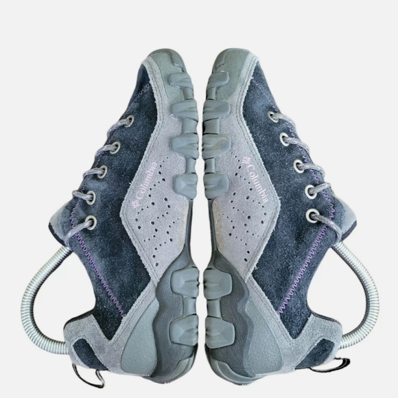 Shoes - Picture 3 of 9